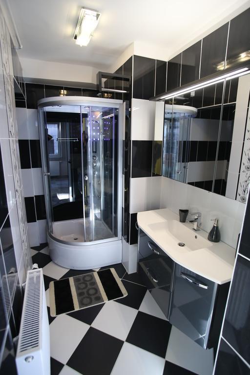 Centrum Lux Apartman Kaposvár Exterior foto