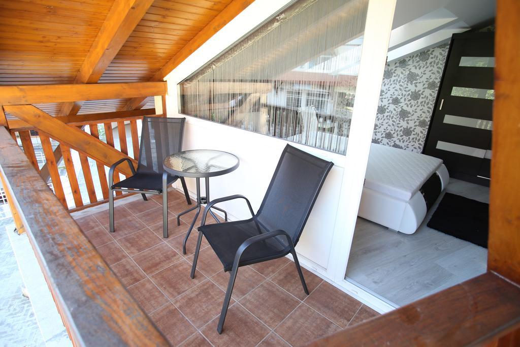 Centrum Lux Apartman Kaposvár Exterior foto