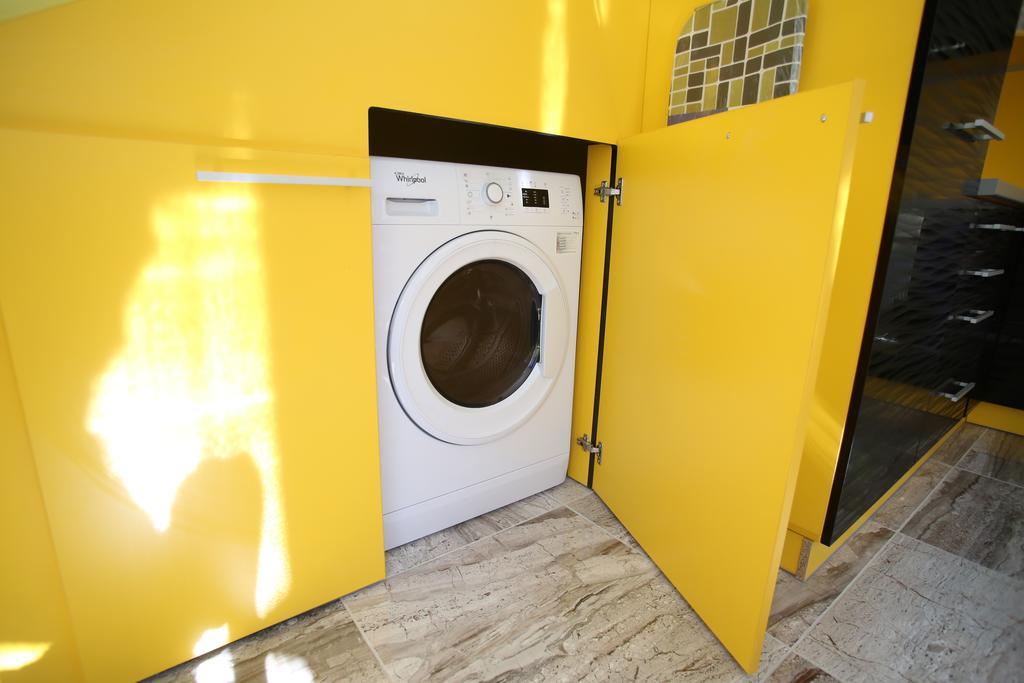 Centrum Lux Apartman Kaposvár Exterior foto